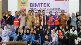 PT Indocement Tarjun menggelar Bimtek bagi Pelaku UMKM di Desa Mitranya.