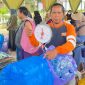 Timbang Sampah Untuk Tukar Paket Sembako di Kecamatan Angsana Kabupaten Tanah Bumbu