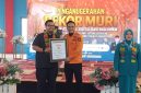 Kabupaten Kotabaru kembali menorehkan prestasi membanggakan di tingkat nasional. Pemerintah Kabupaten Kotabaru menerima penghargaan dari Museum Rekor Dunia Indonesia (MURI) atas keberhasilan menyelenggarakan Pelatihan Talenta Digital UMKM secara serentak.