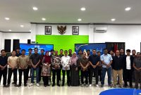 Foto bersama usai acara pisah sambu Kepala Kantor Imigrasi Kelas II TPI Batulicin dari pejabat lama ke pejabat yang baru