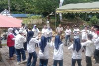 Kecamatan Pulau laut Utara Family Gathering bersama Aparat Desa di kawasan Objek wisata Air Terjun Tumpang Dua sebelimbingan