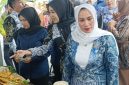 Ketua DPRD kabupaten Kotabaru Hj .Suwanti hadiri pembukaan pasar wadai UMKM Ramadhan fest